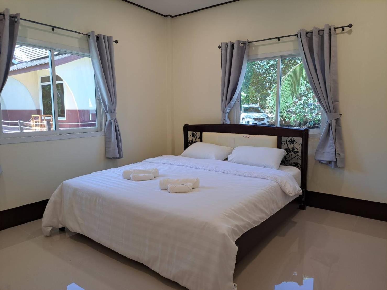 Lomtalay Resort Trat Laem Ngop 외부 사진