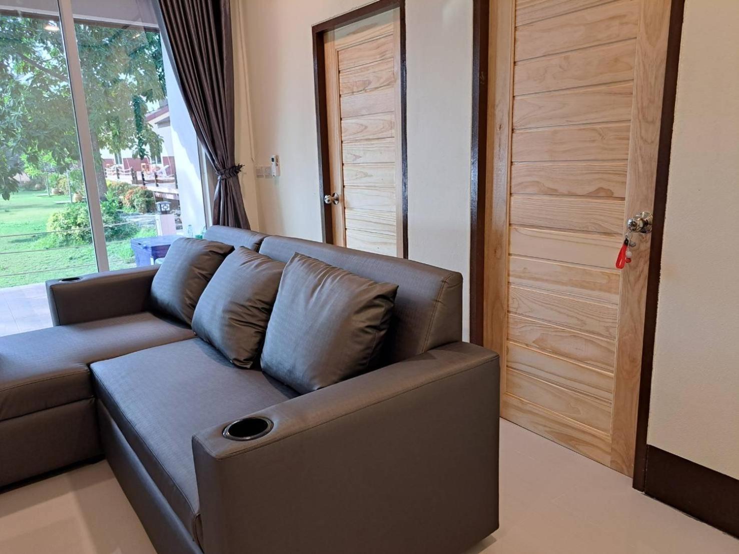 Lomtalay Resort Trat Laem Ngop 외부 사진
