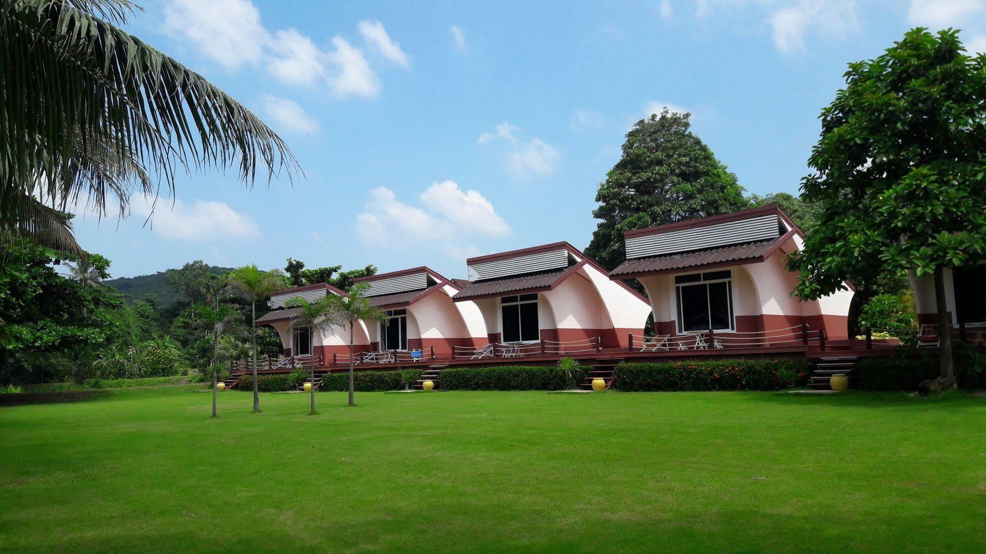Lomtalay Resort Trat Laem Ngop 외부 사진